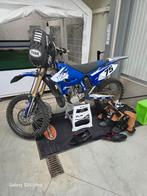 Yamaha YZ 250  met aanhanger voor 3 motoren en toebehoren, Fietsen en Brommers, Ophalen, Gebruikt, Yamaha