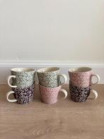 Thee/koffie mokken 3 kleuren, Huis en Inrichting, Ophalen, Zo goed als nieuw, Overige stijlen, Kop(pen) en/of Schotel(s)