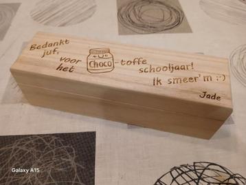Houten pennedioos  beschikbaar voor biedingen