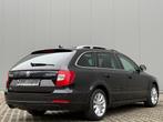 Skoda Superb SW 1.6 TDi Pano Memory Cruise Navi Park.Sensor, Auto's, Voorwielaandrijving, Euro 5, Stof, 4 cilinders