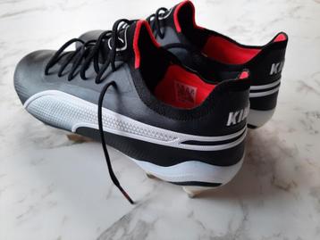 Puma King ultimate voetbalschoenen nieuw.70% korting  beschikbaar voor biedingen