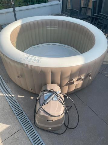 Jacuzzi spa intex, Enlèvement, Comme neuf, Tapis de sol, Gonflable