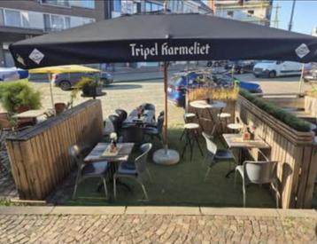terras tafels en stoelen  beschikbaar voor biedingen