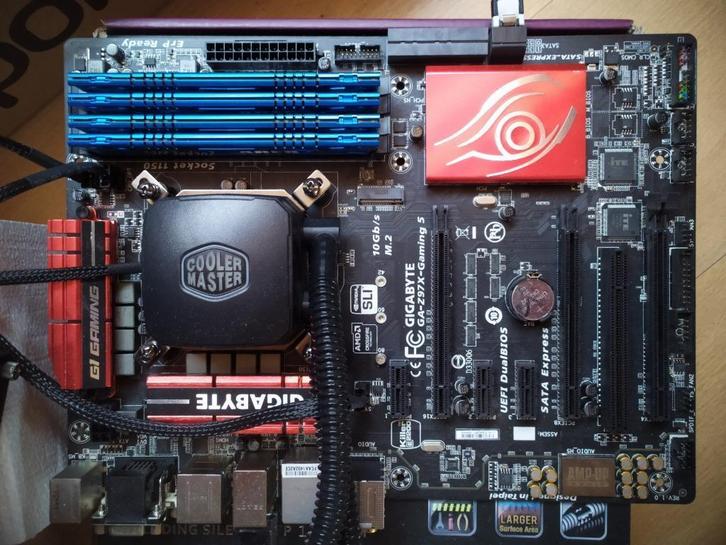 MB (Gigabyte Z97-Gaming 5)+ CPU i5 4690k + 16Gb Ram, Computers en Software, Moederborden, Gebruikt, Intel, DDR3, Ophalen of Verzenden