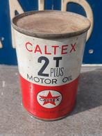 Caltex 2T plus motor oil blikje (Vol), Verzamelen, Gebruikt, Ophalen of Verzenden