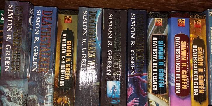 Volledige serie: Deathstalker van Simon R. Green, Livres, Science-fiction, Utilisé, Enlèvement ou Envoi