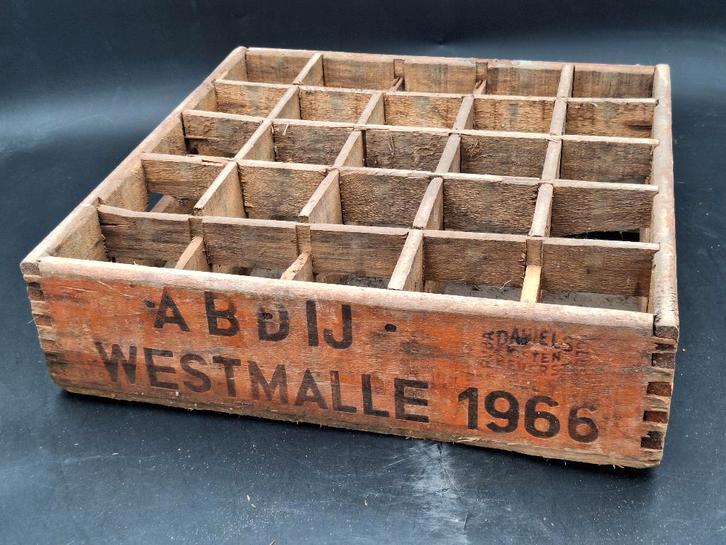 oude bierbak Abdij Westmalle, 1966, Verzamelen, Biermerken, Gebruikt, Overige typen, Overige merken, Ophalen of Verzenden