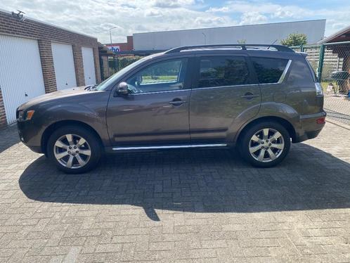 Mitsubishi Outlander export, Auto's, Mitsubishi, Particulier, Outlander, Achteruitrijcamera, Airbags, Airconditioning, Alarm, Elektrische ramen