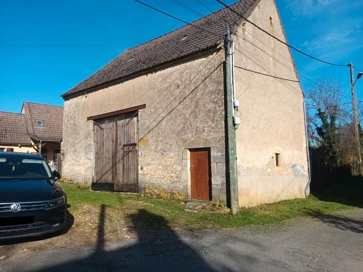 Schuur, Garage, Immo, Buitenland, Frankrijk, Overige soorten, Dorp