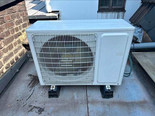 6,3 kW koude en 6,75 kW hete dubbelgesplitste warmtepomp, Auto-onderdelen, Airco en Verwarming