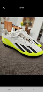 baskets de football, Sport en Fitness, Volleybal, Ophalen, Zo goed als nieuw