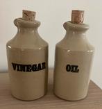 Olie en azijn set in Aardewerk, Ophalen of Verzenden, Nieuw