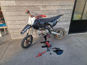 Bucci F6 pitbike dirtbike crossmotor 125cc doma ycf volt rxf beschikbaar voor biedingen