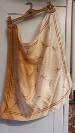 Foulard Yves Saint Laurent soie, Vêtements | Femmes, Bonnets, Écharpes & Gants, Enlèvement ou Envoi, Comme neuf