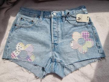 Short Levis 501 limited édition avec étiquettes taille 29us  beschikbaar voor biedingen