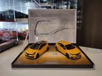 Renault Megane RS en clio RS 1/43 norev set, Ophalen of Verzenden, Zo goed als nieuw, Auto, Norev