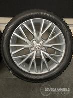 18” originele Toyota Corolla Cross velgen + winterbanden, Auto-onderdelen, Banden en Velgen, 18 inch, Gebruikt, Banden en Velgen