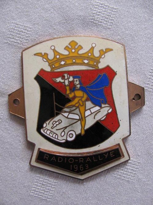 13 Radio Rallye Rally badge 1963, Collections, Marques automobiles, Motos & Formules 1, Utilisé, Voitures, Enlèvement ou Envoi