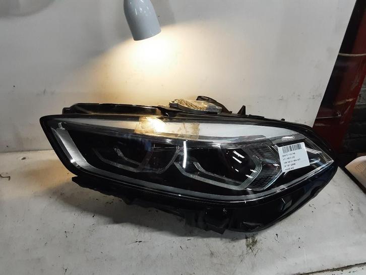 KOPLAMP LINKS BMW 1 serie (F40) (01-2019/-) (6311948280707), Auto-onderdelen, Verlichting, BMW, Gebruikt