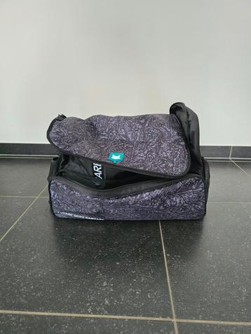 Detail tas foxed care beschikbaar voor biedingen