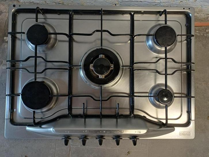Inbouw gasfornuis, Elektronische apparatuur, Fornuizen, Gebruikt, Inbouw, Gas, 5 kookzones of meer, Minder dan 85 cm, 45 tot 60 cm
