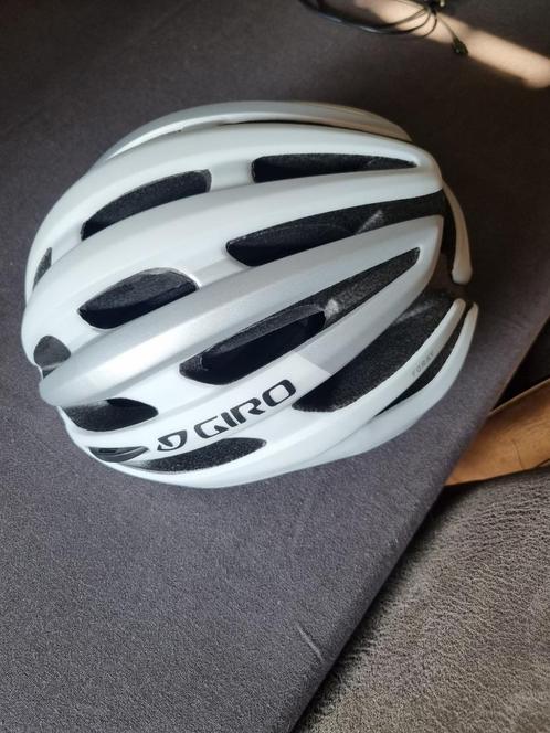 Fietshelmen GIRO, Fietsen en Brommers, Fietsaccessoires | Fietshelmen, Zo goed als nieuw, Heer of Dame, L, Ophalen