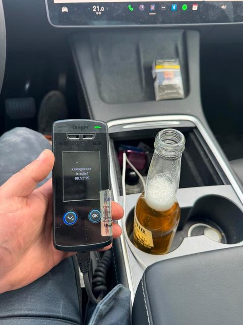 ZOALS NIEUW ALCOHOL SLOT , sticker zit er nog op!, Auto diversen, Carkits, Zo goed als nieuw, Ophalen of Verzenden