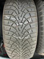 4 winter tires Goodyear Ultragrip 205/55 R16, Ophalen, Gebruikt, 16 inch, Band(en)