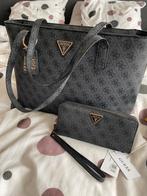 Guess tas en bijhorende portemonnee, Handtassen en Accessoires, Tassen | Damestassen, Ophalen of Verzenden, Nieuw, Blauw, Shopper