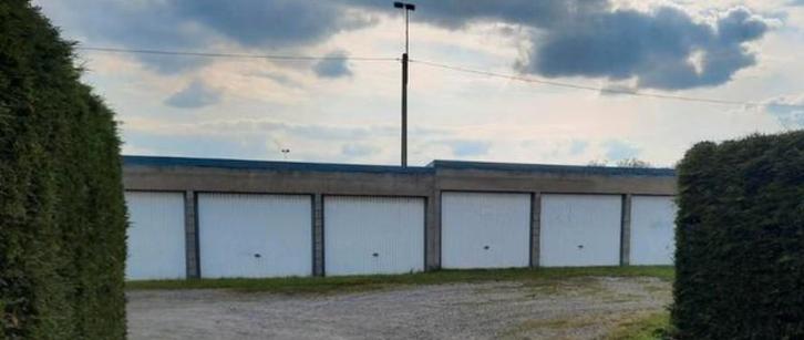 Box de garage à louer Grivegnée, Auto diversen, Autostaanplaatsen en Garages
