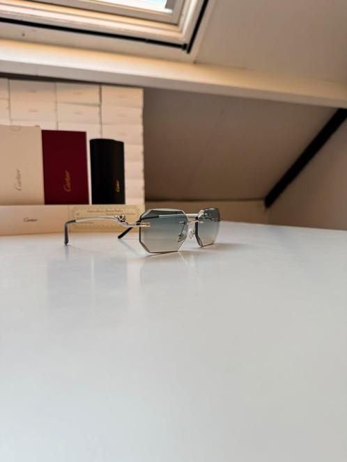 Cartier custom cut glasses/lunette || full set, Handtassen en Accessoires, Zonnebrillen en Brillen | Heren, Ophalen of Verzenden