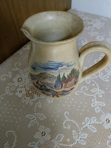 Albast keramiek – Grote mok schenkbeker – Decoratief beschikbaar voor biedingen