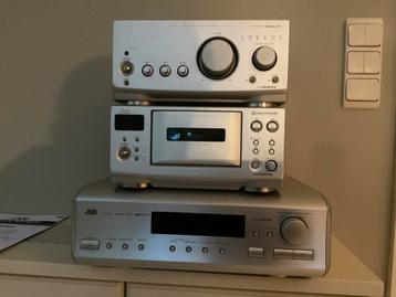 3 JVC AUDIO TOESTELLEN beschikbaar voor biedingen