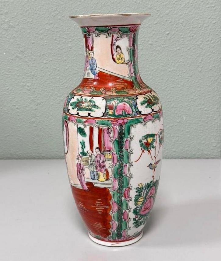 Antiek Famille Rose chinese Vaas Chinees medaillon Porselein, Antiek en Kunst, Antiek | Vazen, Ophalen of Verzenden