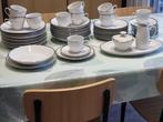 mooi kwalitatief 53 delig koffie en eet servies, Huis en Inrichting, Keuken | Servies, Ophalen, Zo goed als nieuw, Porselein, Compleet servies
