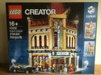 LEGO 10232 Palace Cinema - bioscoop, Kinderen en Baby's, Speelgoed | Duplo en Lego, Ophalen of Verzenden, Nieuw, Complete set