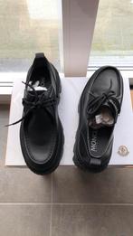 MONCLER nieuwe zwarte schoenen 42.5, Nieuw, Moncler, Veterschoenen, Zwart