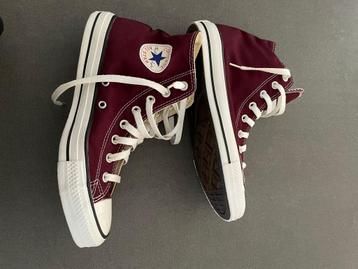 CONVERSE Chuck Taylor All Star Seasonal Canvas beschikbaar voor biedingen