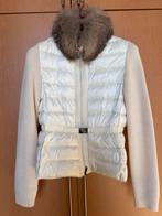 Korte Moncler donsjas, Kleding | Dames, Jassen | Winter, Ophalen, Zo goed als nieuw, Maat 38/40 (M)