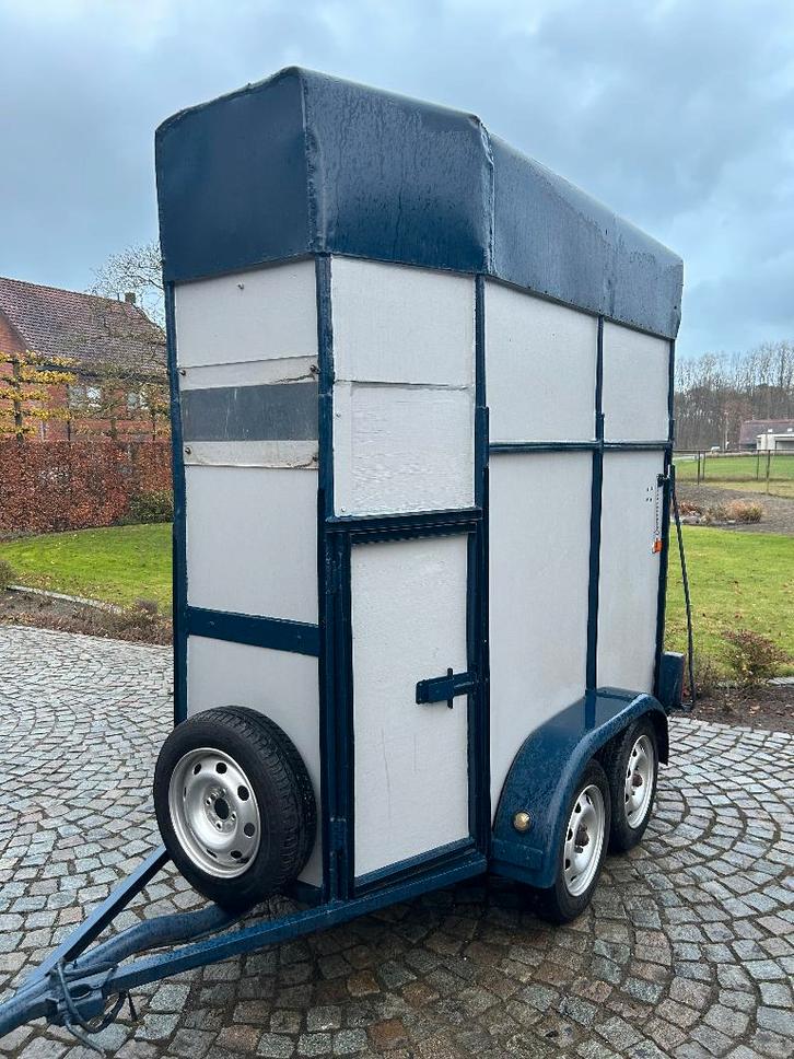 trailer, Animaux & Accessoires, Autres accessoires pour animaux, Comme neuf, Enlèvement