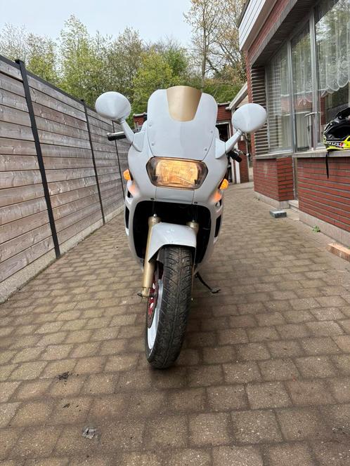 Suzuki gsf 750, Motoren, Motoren | Suzuki, Particulier, Toermotor, meer dan 35 kW, 4 cilinders, Ophalen