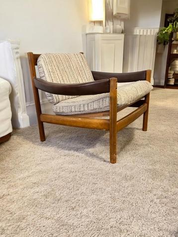 vintage éénzit / fauteuil / zetel beschikbaar voor biedingen