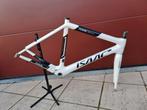 Isaac Boson full carbon racefietsframe, interne bekabeling, Fietsen en Brommers, Ophalen, Gebruikt, Racefiets, Frame