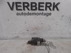 CENTRALE VERGRENDELING MOTOR ACHTERKLEP Opel Tigra (75), Gebruikt, Opel