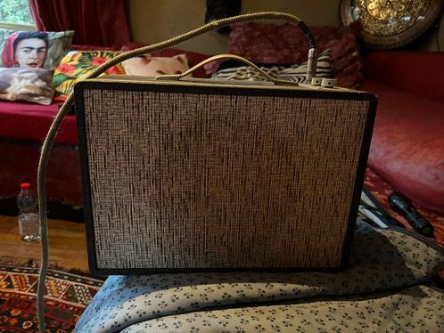 MINEKO vintage mini versterker ultra zeldzaam, Muziek en Instrumenten, Versterkers | Bas en Gitaar, Gebruikt, Gitaar, Minder dan 50 watt