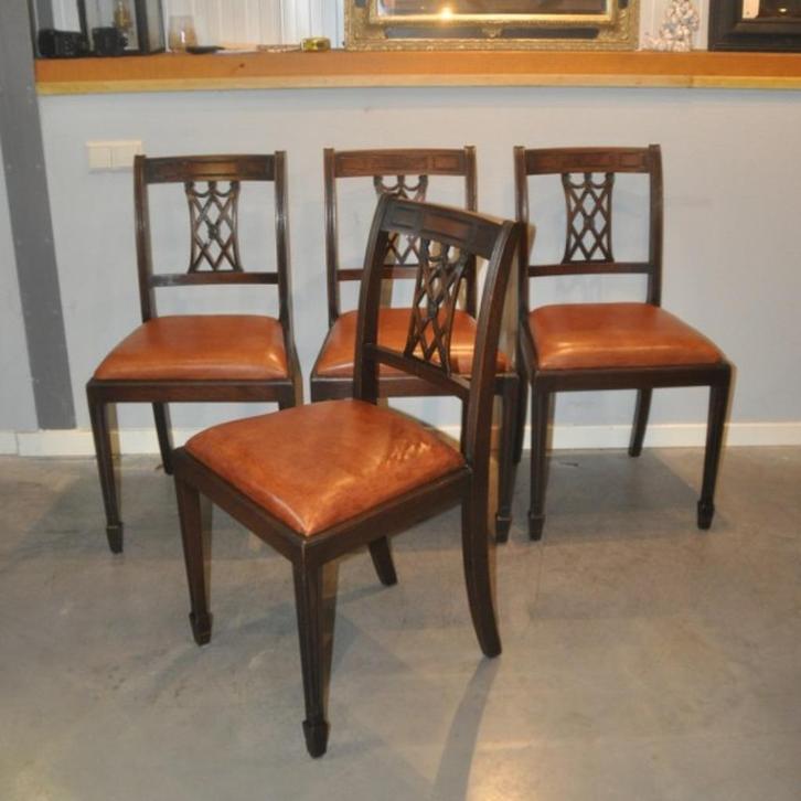 Schapenleren eetkamerstoelen 4 stuks nieuwe zitting, Antiquités & Art, Antiquités | Meubles | Chaises & Canapés, Enlèvement ou Envoi