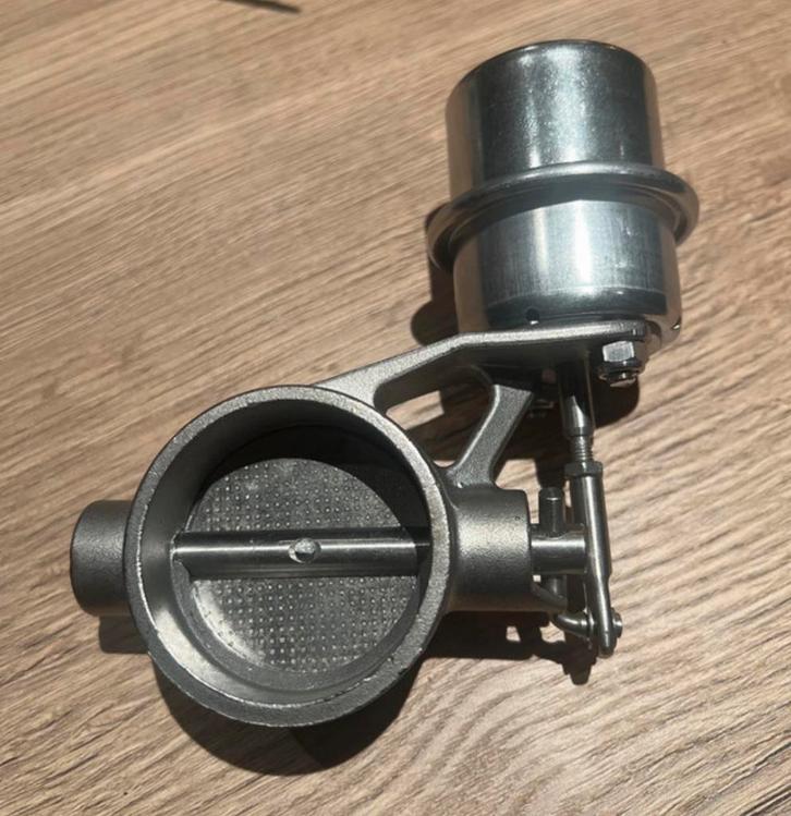 Roestvrijstalen Uitlaatregelklep - Bepaal Zelf Jouw Geluid!, Autos : Pièces & Accessoires, Autres pièces automobiles, Pièces universelles