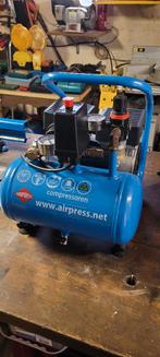 Compressor Airpress L6-95 "zgan" NP €193,00, Doe-het-zelf en Bouw, Ophalen, Gebruikt, 6 tot 10 bar, Minder dan 200 liter/min