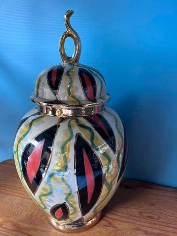 Bequet vaas beschikbaar voor biedingen