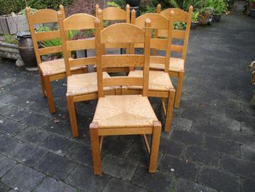 6 eikenhouten type boerenstoelen / kloosterstoelen disponible aux enchères